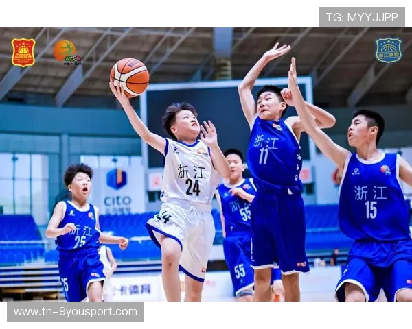 篮球训练营与学校合作办学,篮球训练营学费多少